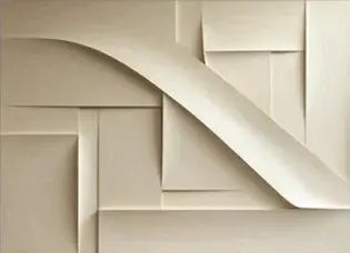 Tableau artistique abstrait 3D moderne sur toile beige avec des formes géométriques pliées.