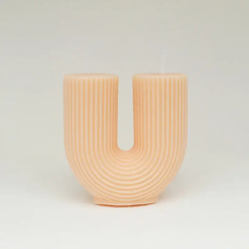 Bougie parfumée en forme de U, design moderne en cire de soja, objet de décoration chic et minimaliste pour une ambiance raffinée
